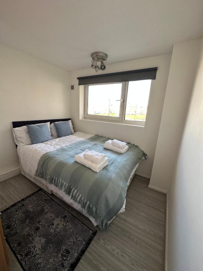 Cozy Room For Single Use Londra Exterior foto
